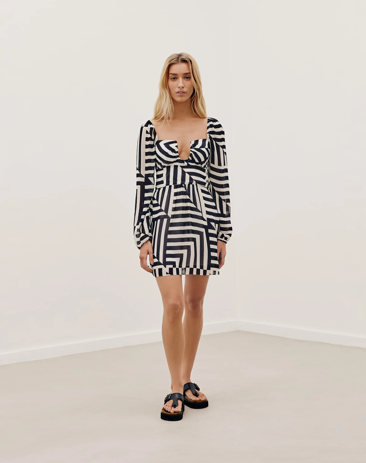 Aisha Short Dress - Geo 3 Aisha Short Dress - Geo