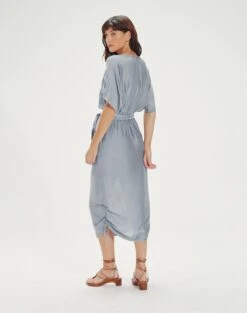 Ciara Detail Midi Dress - Blue Jeans -FemmeFab Shop CiaraDetailMidiDress back