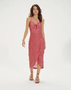 Cintia Midi Dress - Diani 11 Cintia Midi Dress - Diani -FemmeFab Shop CintiaMidiDress front c1611a78 3596 4e2a b8f1 c4a098a6a401