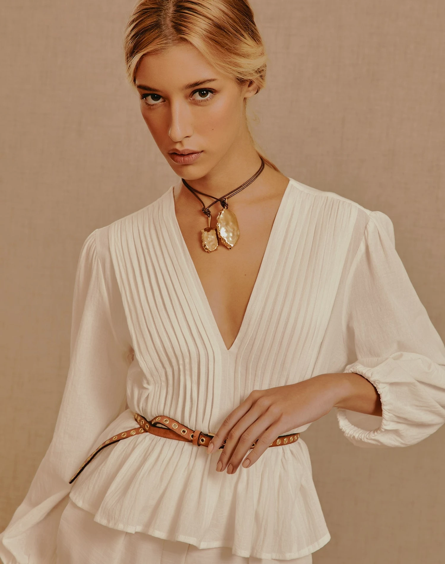 Clarice Blouse - White 5 Clarice Blouse - White - Image 3