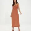 Daisy Detail Long Dress - Rust -FemmeFab Shop DaisyDetailMidiDress front 1