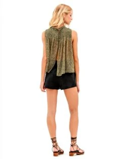 Dalia Blouse - Ortiz Green 12 Dalia Blouse - Ortiz Green -FemmeFab Shop Dalia Blouse 2