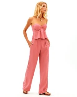 Iris Top - Duchese 15 Iris Top - Duchese -FemmeFab Shop IrisTop 1 16bf7039 d4f3 4b2b 8f7d 554a81febbea