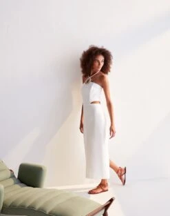Jane Detail Long Dress - Off White -FemmeFab Shop JANEDETAILLONGDRESS LIFE f5962a7f 1604 409b a57b 248f4a2030b5