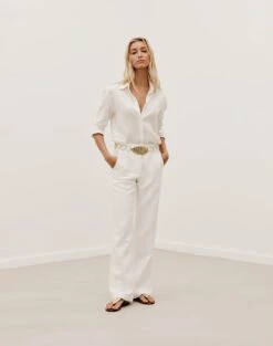 Jaque Long Sleeve Blouse - Off White -FemmeFab Shop JAQUELONGSLEEVEBLOUSE DETAIL FRONT c85437e4 53c5 4188 9e15 c3e78768572e