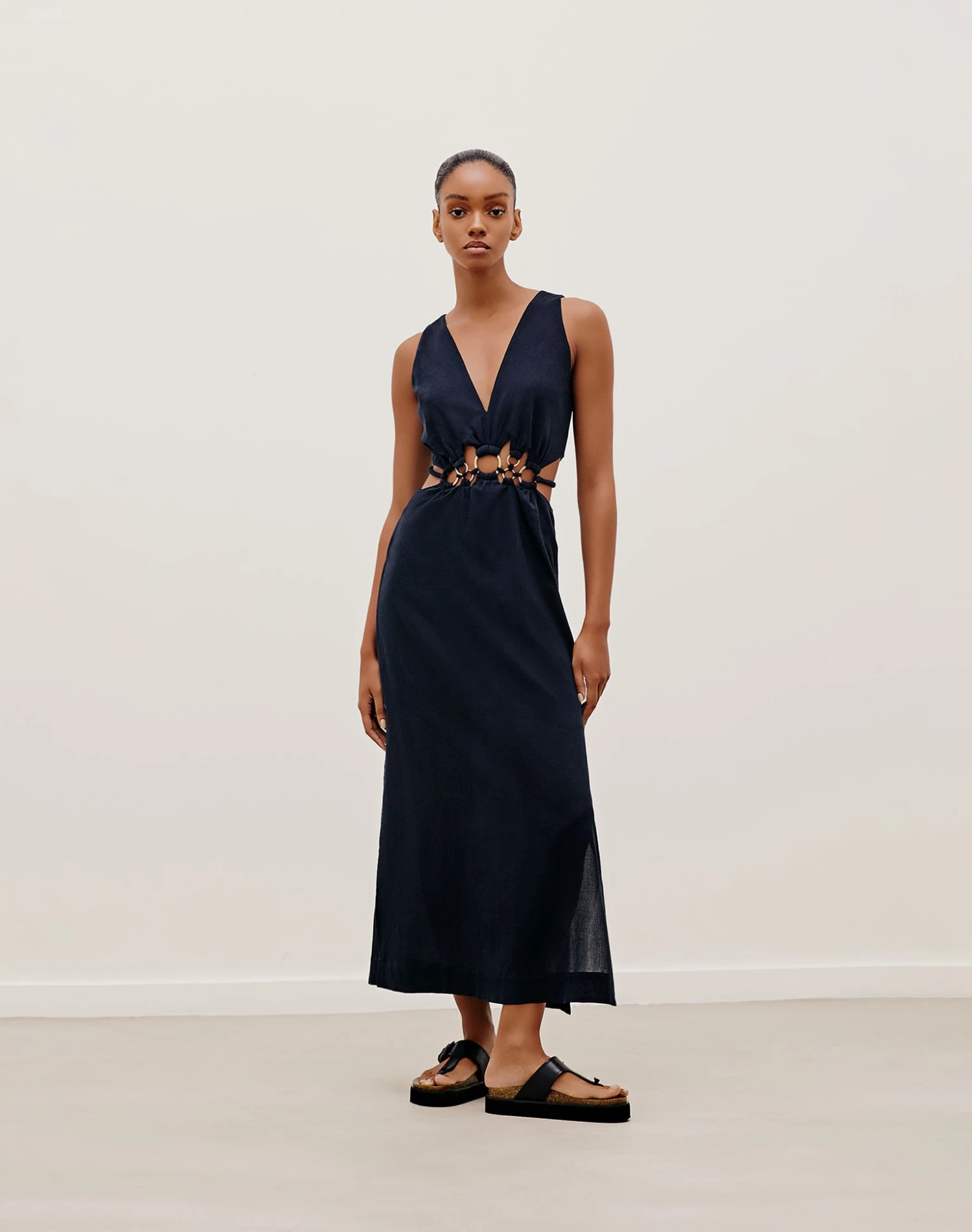 Maya Detail Long Dress - Black 7 Maya Detail Long Dress - Black - Image 5