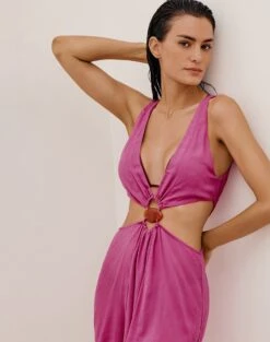 Rita Short Cover Up - Bubblegum -FemmeFab Shop RITADETAILSHORTCOVERUP DETAIL e4557b77 f13c 4857 b2c0 35071adbc8f3