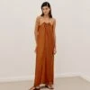 Emily Long Dress - Camel -FemmeFab Shop VC232069 COR 1 vitrine copiar