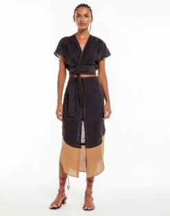 Vicky Long Skirt - Black -FemmeFab Shop black vera blouse vicky skirt 1 d1e28f0a 0bd2 47d3 92a1 f185268006ec