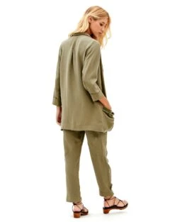 Roberta Blazer - Pistachio -FemmeFab Shop pistachio roberta blazer adele top mia pants back